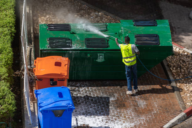 Best Concrete Pressure Washing  in Vincent, CA